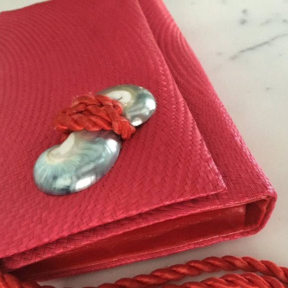 Vintage Fuschia Straw Clutch Bag with Abalone Trim - Picture 5 of 8